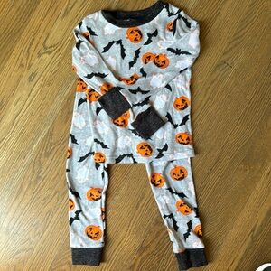 Kid’s Halloween Pajamas (set) 4T